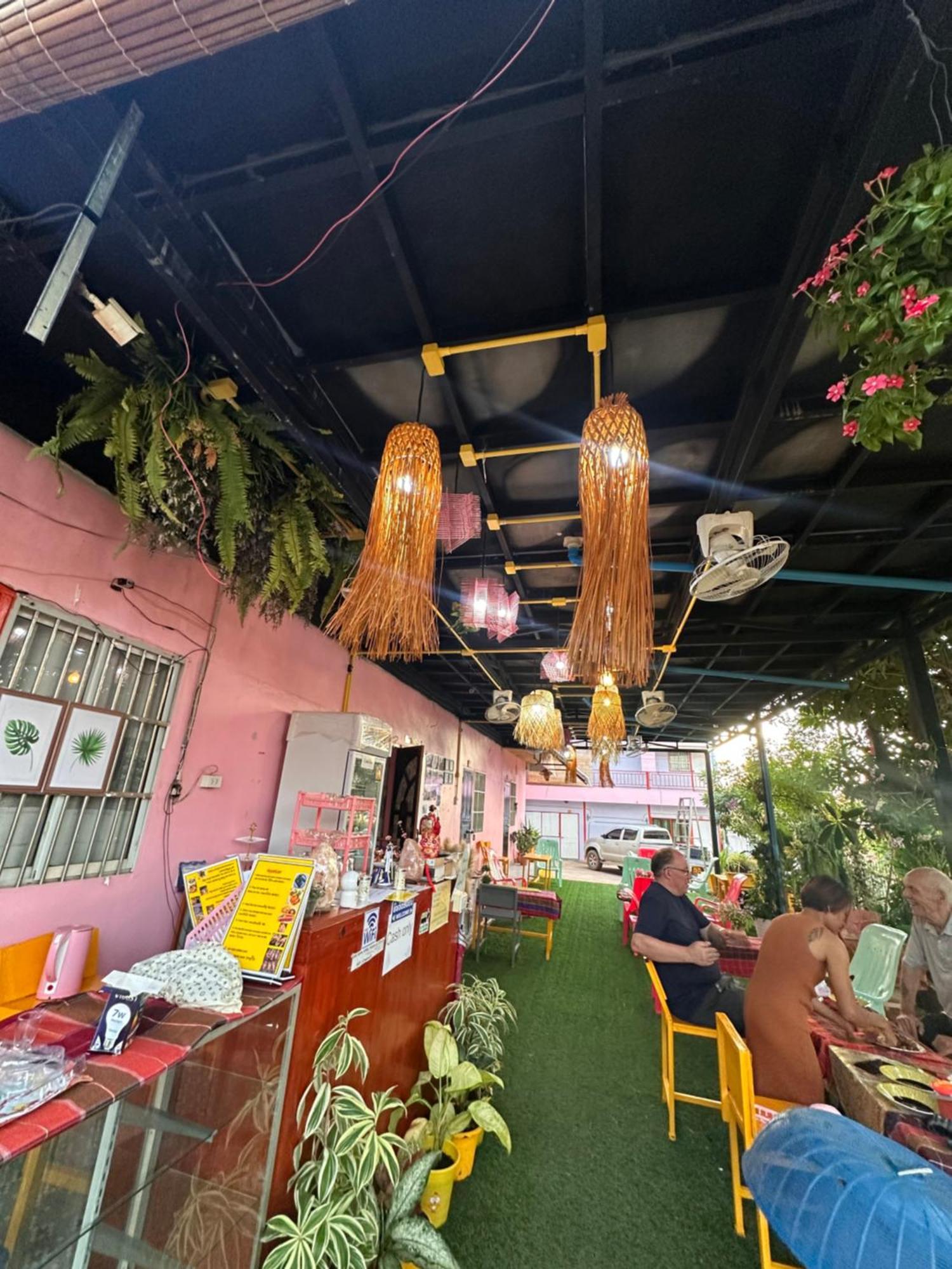 Heaven Guesthouse ปากเซ ภายนอก รูปภาพ